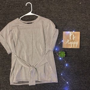 Express Tie Tee